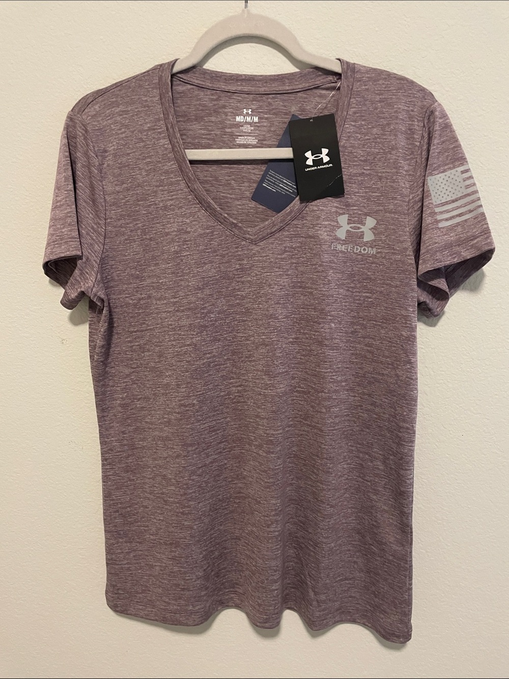 Under Armour Women's Heather Mauve V-Neck Athletic Tee - Mauve